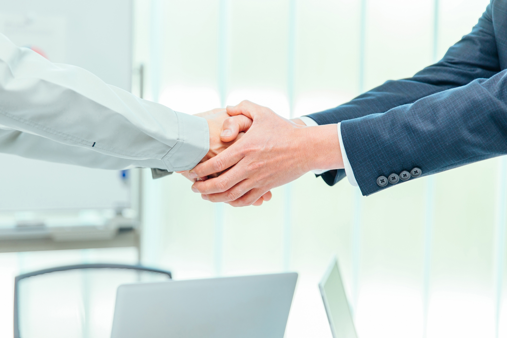 顧問契約中なら、創業融資の支援も追加料金なし